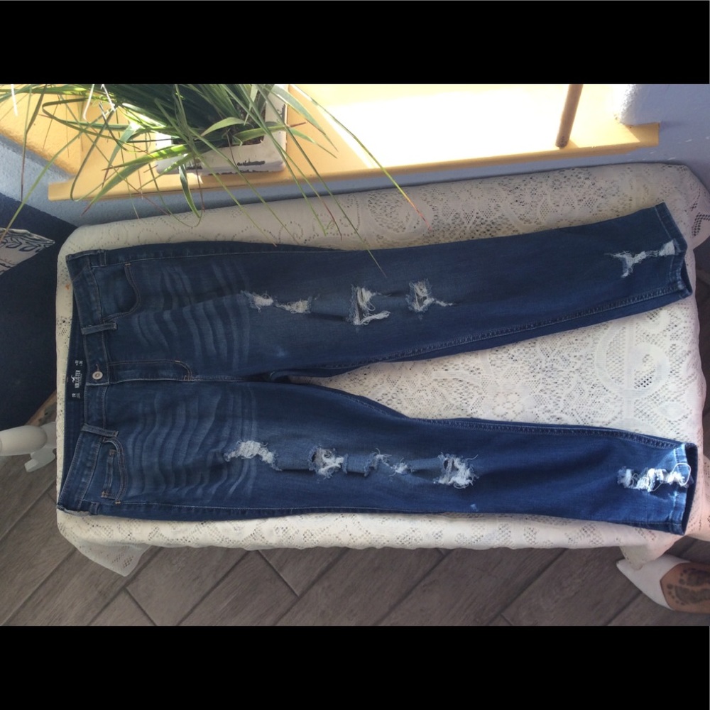 Holistic California Distressed Jeans